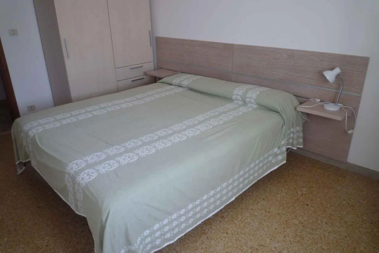 Apartments In Eraclea Mare 25611